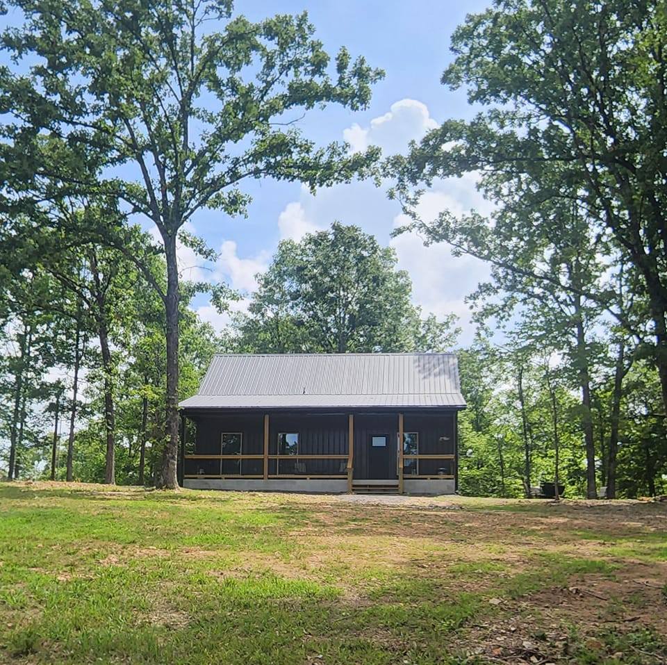 Heart of the Buffalo - Cabin