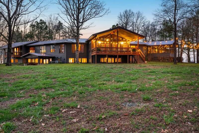 Witts Springs, Tilly Arkansas